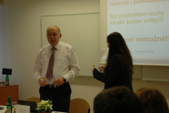 bms-2012-12-074